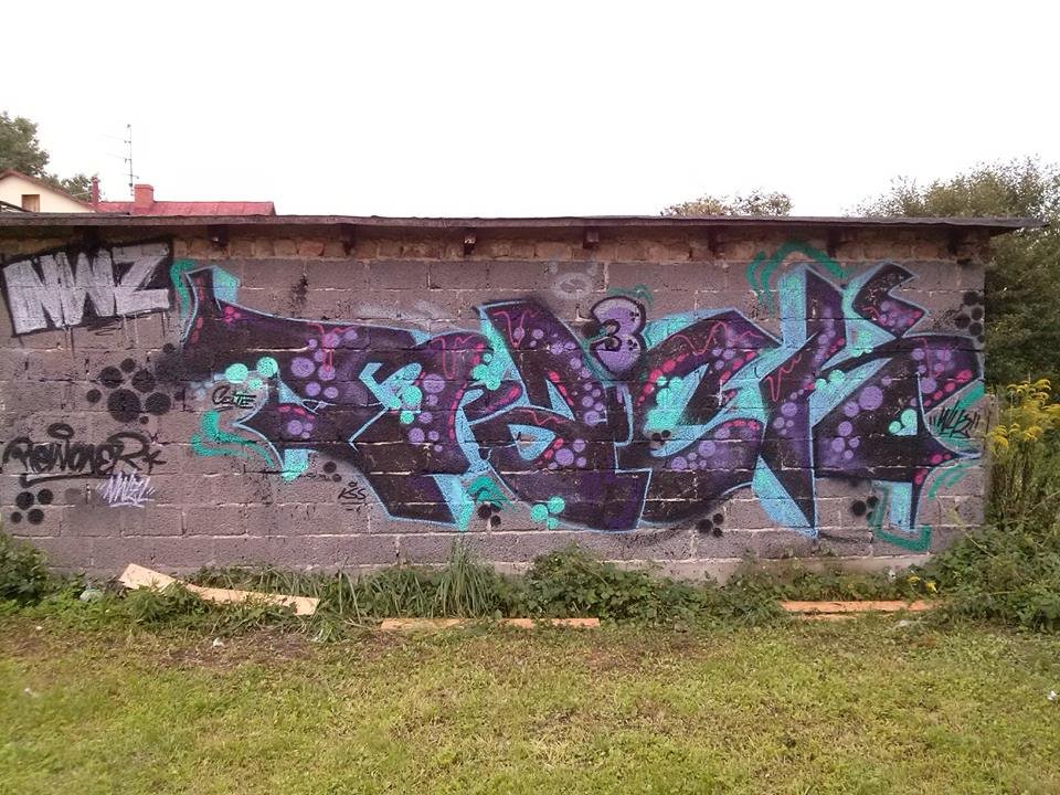 Graffiti Wall - Photo by Rewoner - Nwz-Track, 3, by (2014)