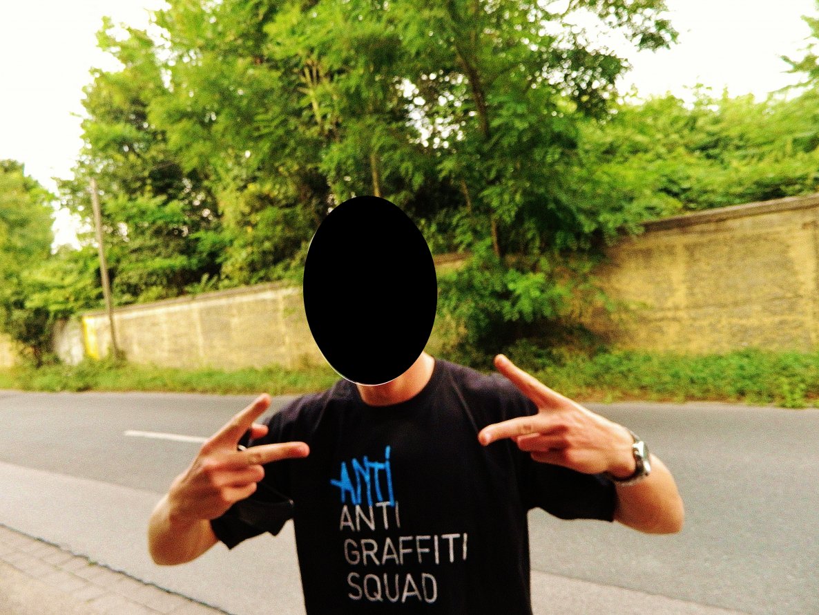 Graffiti Artwork - Photo by RheinRuhr47