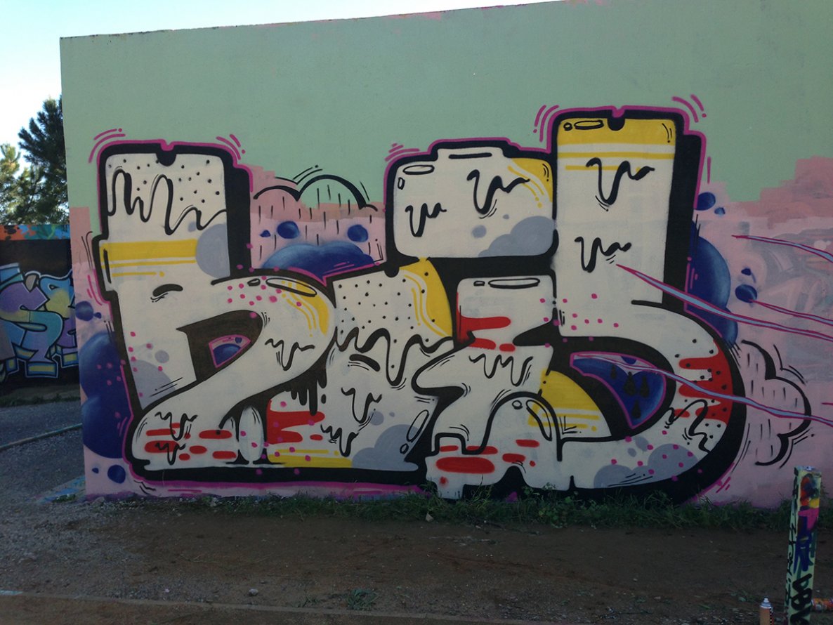 Graffiti Wall - Photo by Rich - rots, wid, ups (2013)