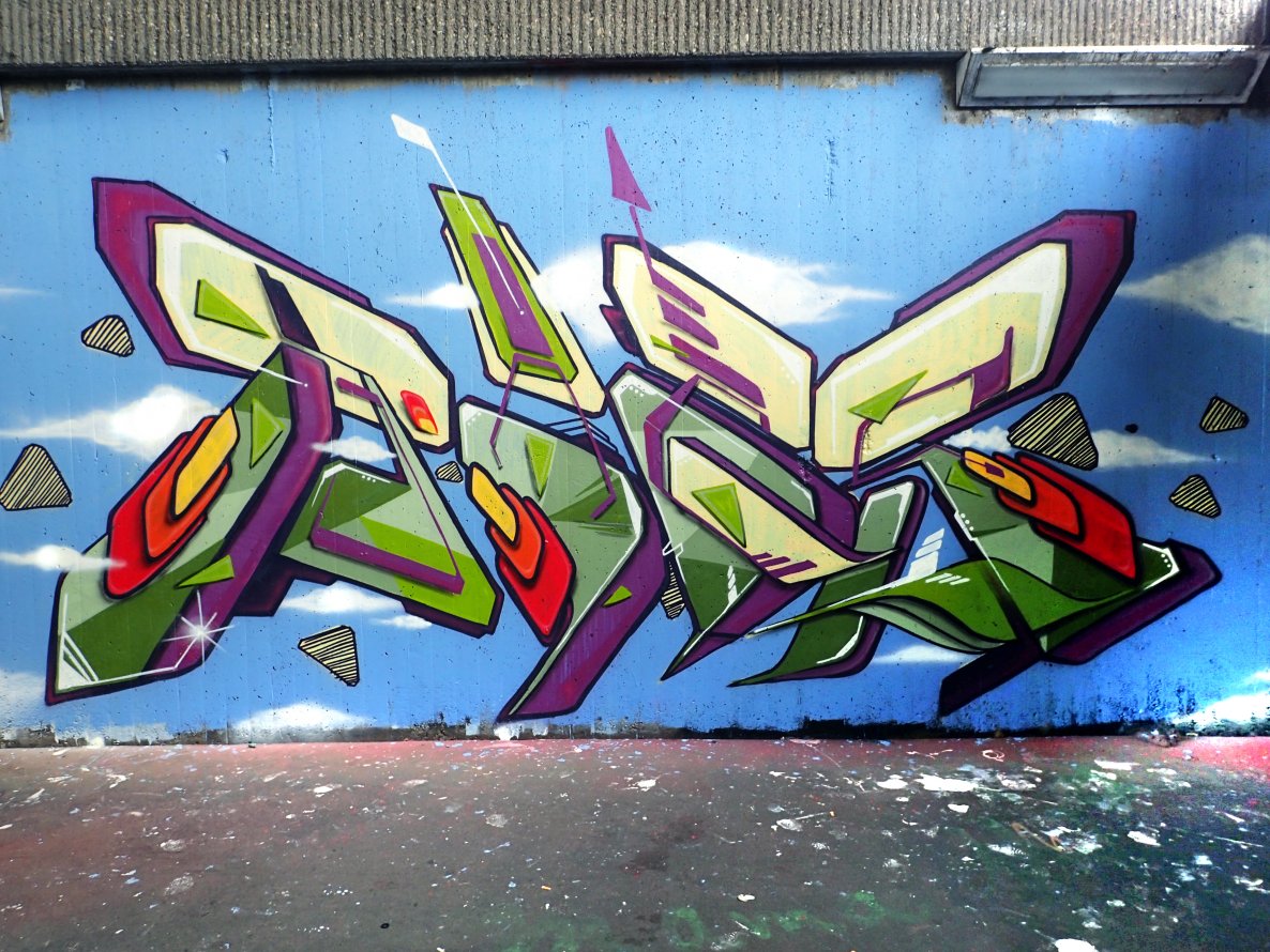 Graffiti Wall in Frankfurt - Photo by Rics - RICS, SUPER, CREW (2014)