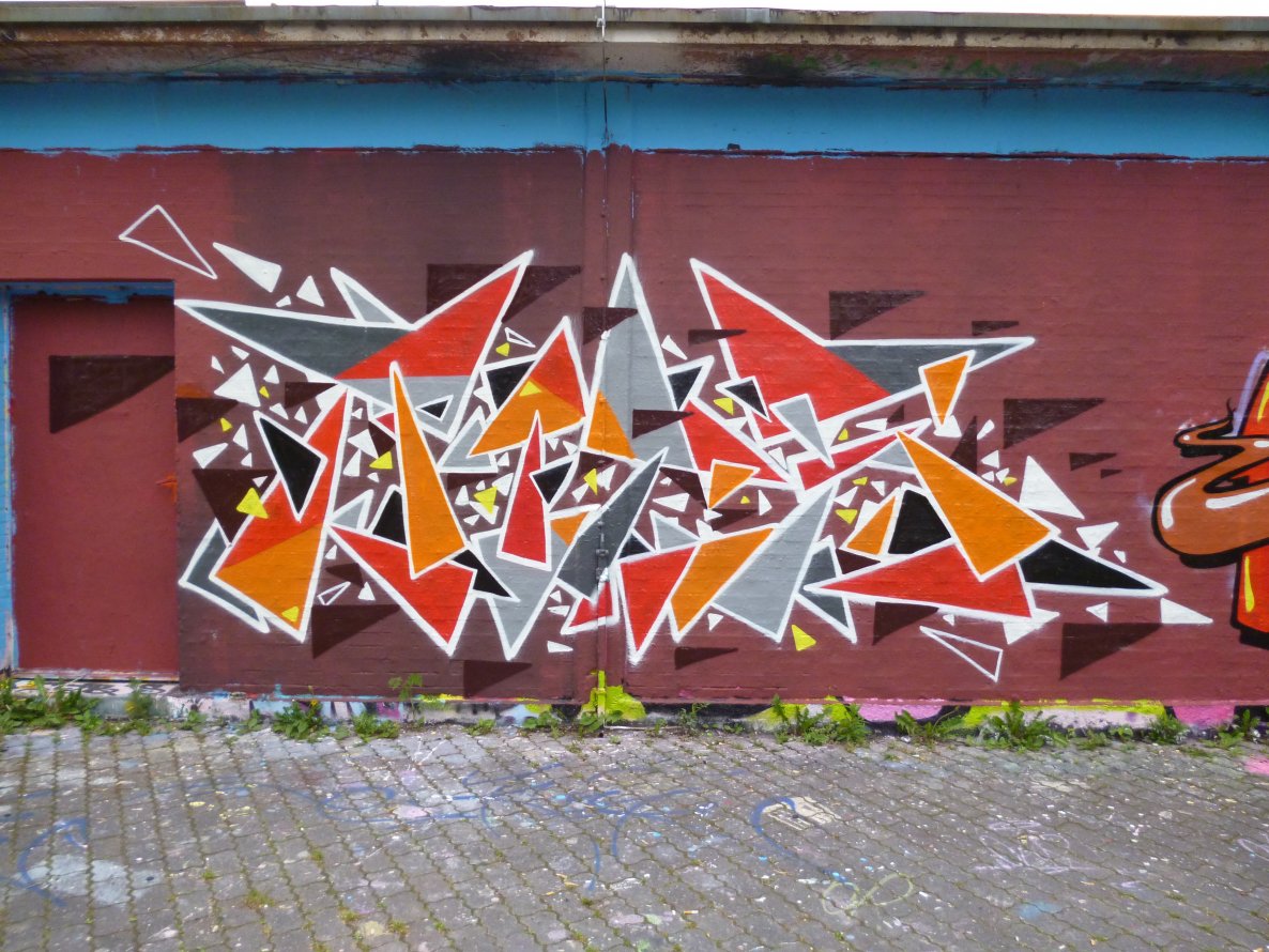Graffiti Wall in Bad Vilbel - Photo by Rics - RICS, sUPER, cREW (2014)