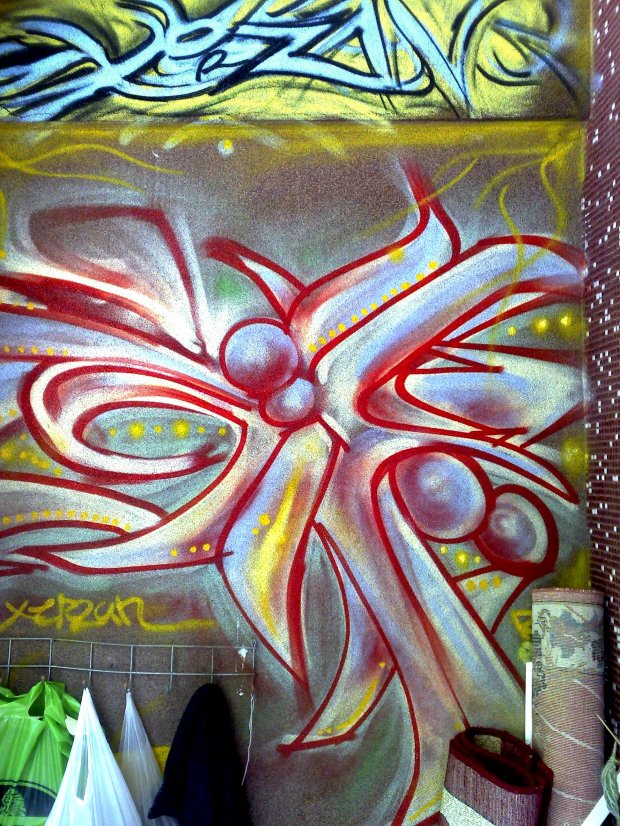 Graffiti Wall in Sultanbeyli - Photo by RieRotof - Rie, Rotof (2011)