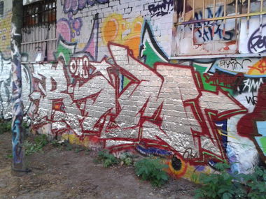 Graffiti Wall - Photo by Riimee - rim