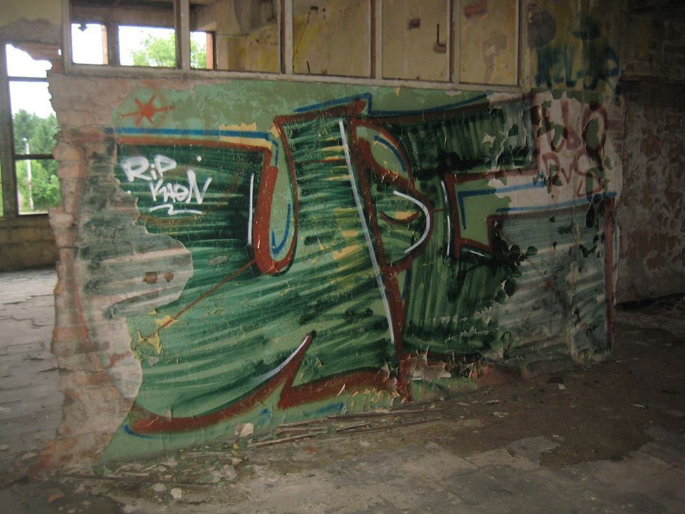 Graffiti Sketch - Photo by Rip (2015)