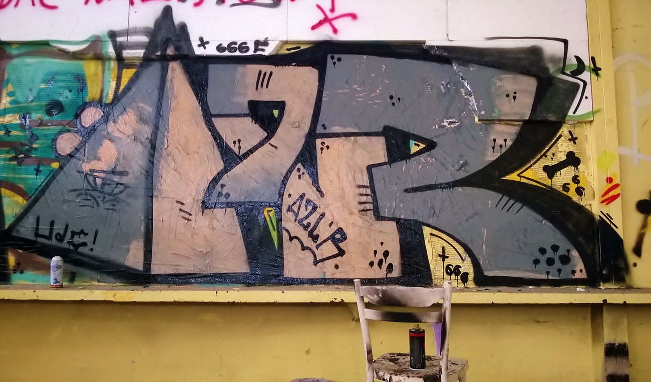 Graffiti Wall - Photo by Rip (2016)