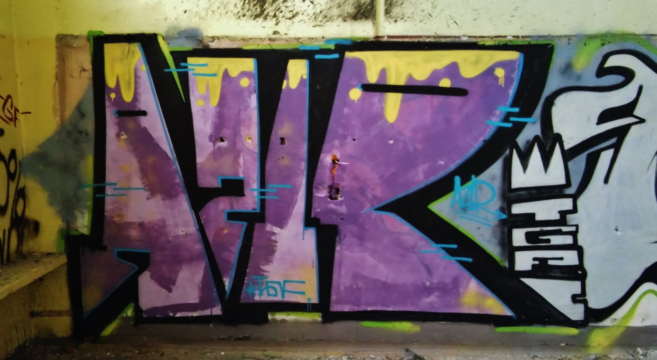 Graffiti Wall - Photo by Rip