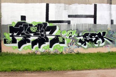 Graffiti Wall in Kiel - Photo by Riser431 - Riser431, Jesk, Sjk (2013)