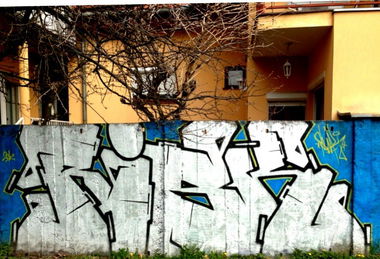 Graffiti Wall in ?akovo - Photo by Risk - risk, swk