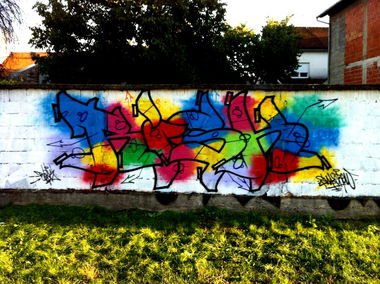 Graffiti Wall in ?akovo - Photo by Risk - risk, swk