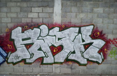 Graffiti Wall - Photo by Risk - risk, swk (2013)