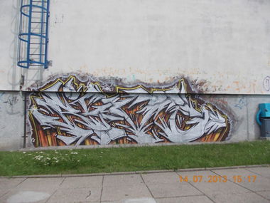 Graffiti Wall - Photo by RivSon1 (2013)