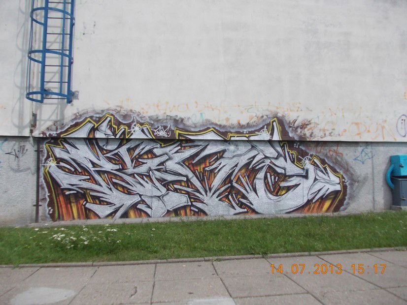 Graffiti Wall - Photo by RivSon1 (2013)
