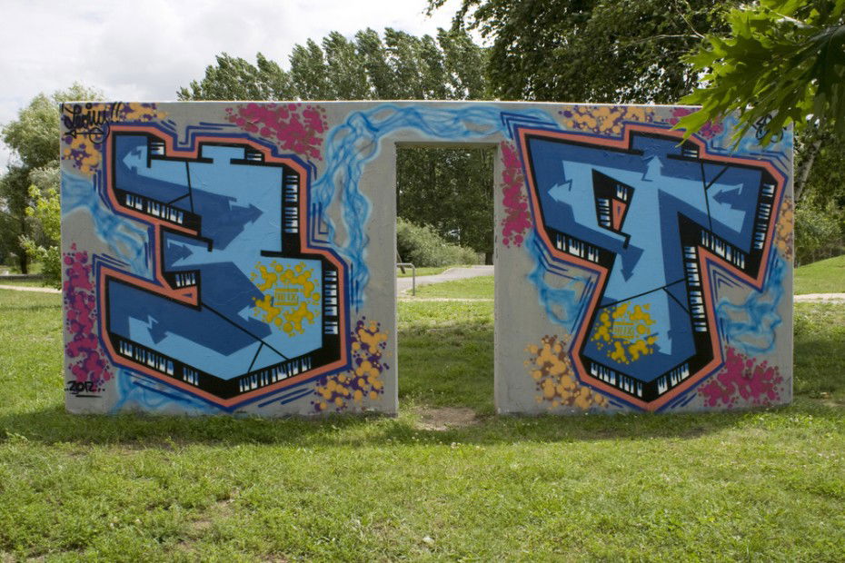 Graffiti Wall in Potsdam - Photo by Rizah - 39, Leony