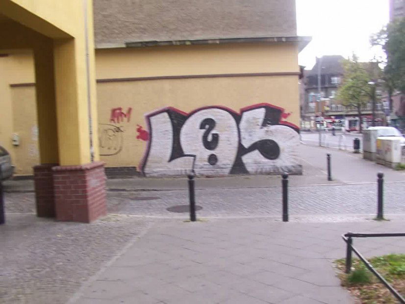 Graffiti Bombing in Potsdam - Photo by Rizah - LOS, Potsdam