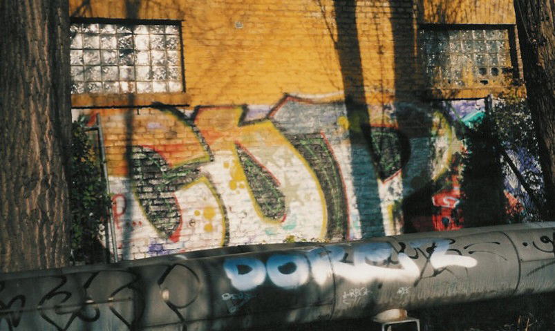 Graffiti Bombing in Potsdam - Photo by Rizah - COP, Potsdam