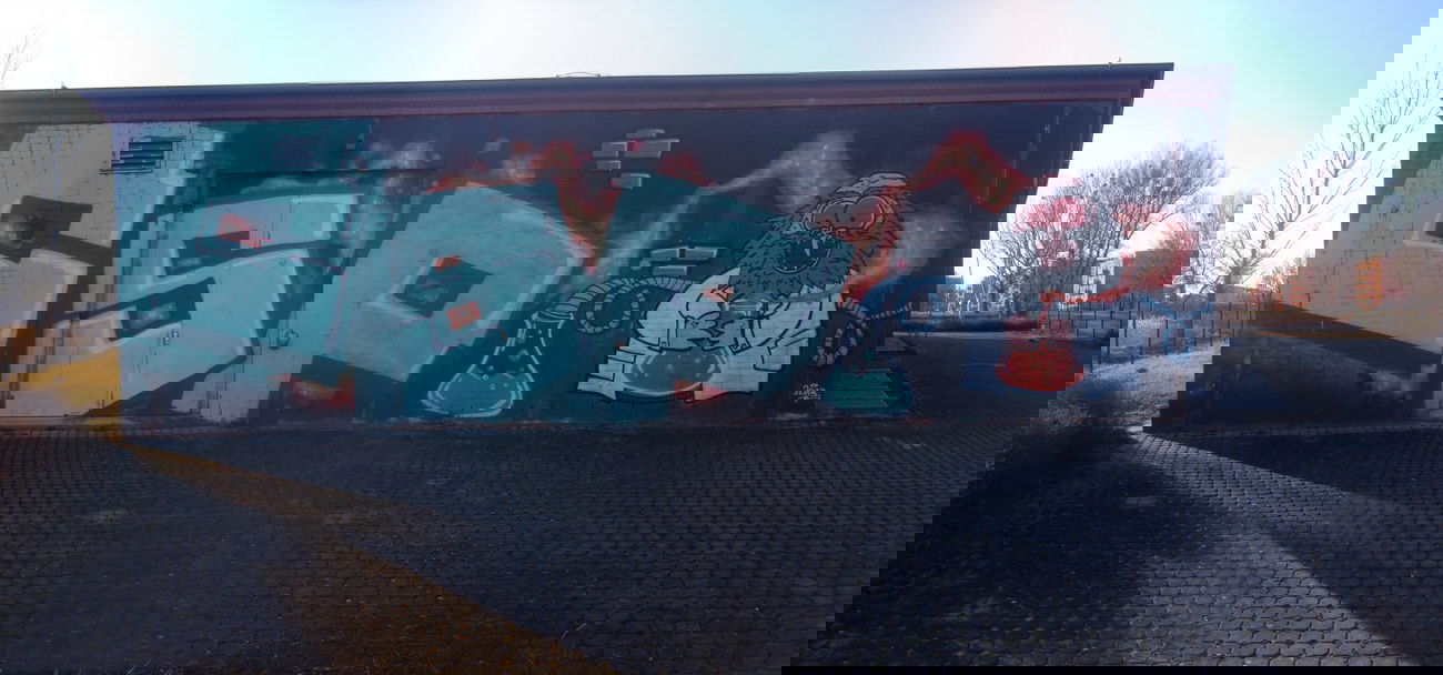 Graffiti Bombing - Photo by Rizah - CSP, 71, 71ers