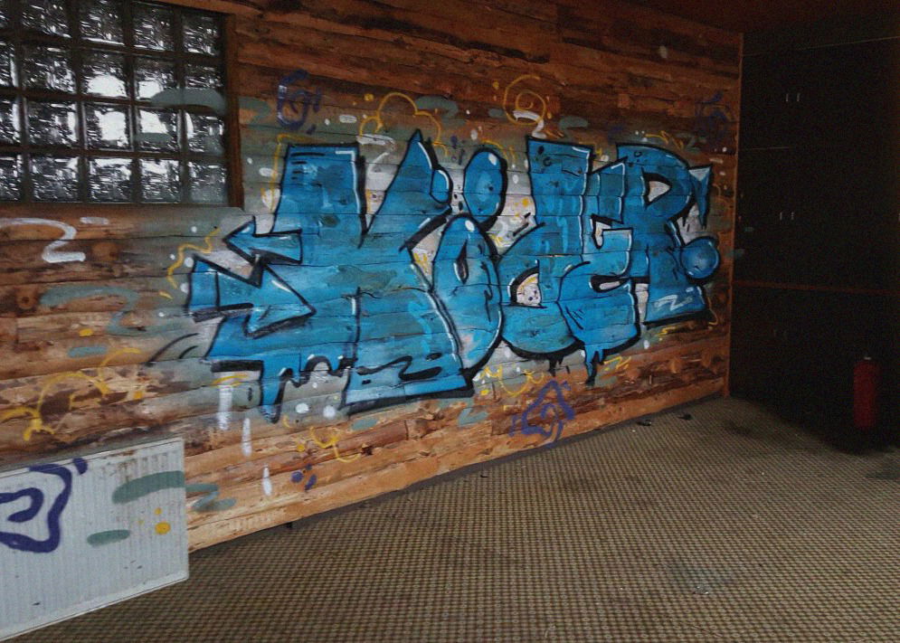 Graffiti Wall - Photo by RmkGang (2015)