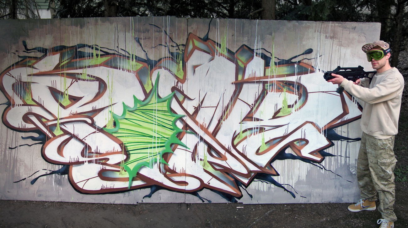 Graffiti Wall - Photo by Roak - Roak