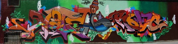 Graffiti Wall in Set yeri - Photo by Rodegraff (2010)