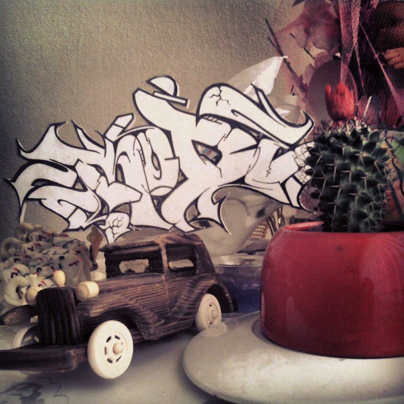 Graffiti Artwork - Photo by Rodegraff