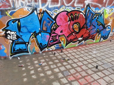 Graffiti Wall in Moscow - Photo by RoelOne - roel, nac (2013)