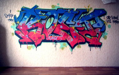 Graffiti Wall - Photo by Roet