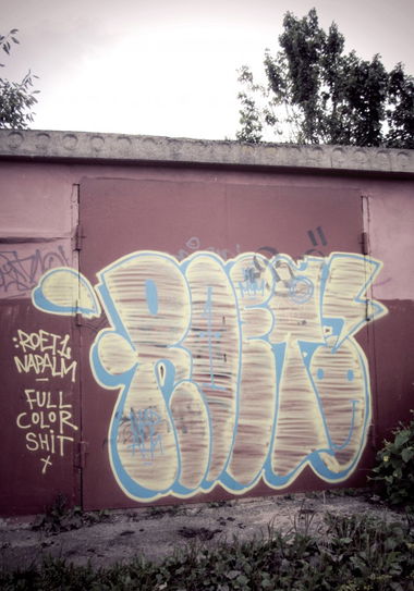 Graffiti Bombing in Homyel - Photo by Roet