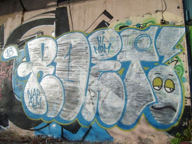Graffiti Bombing - Photo by Roet