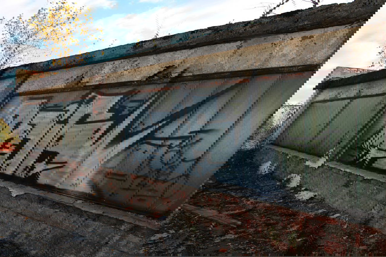 Graffiti Bombing - Photo by Rois