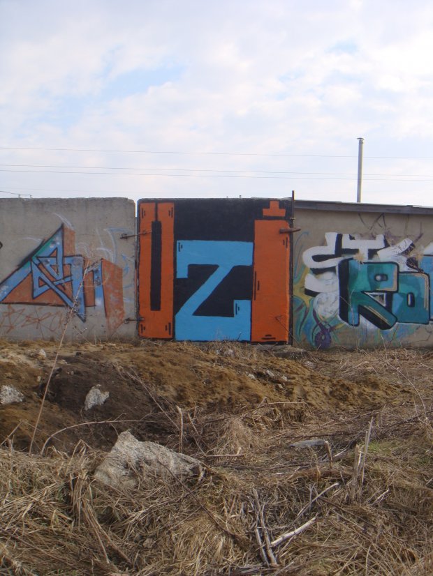 Graffiti Wall - Photo by RomeoKnight (2011)