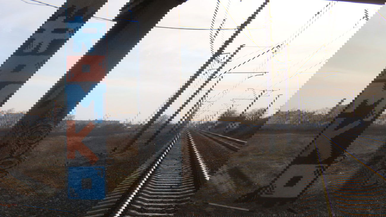 Graffiti Wall - Photo by RomeoKnight - roll, up (2011)