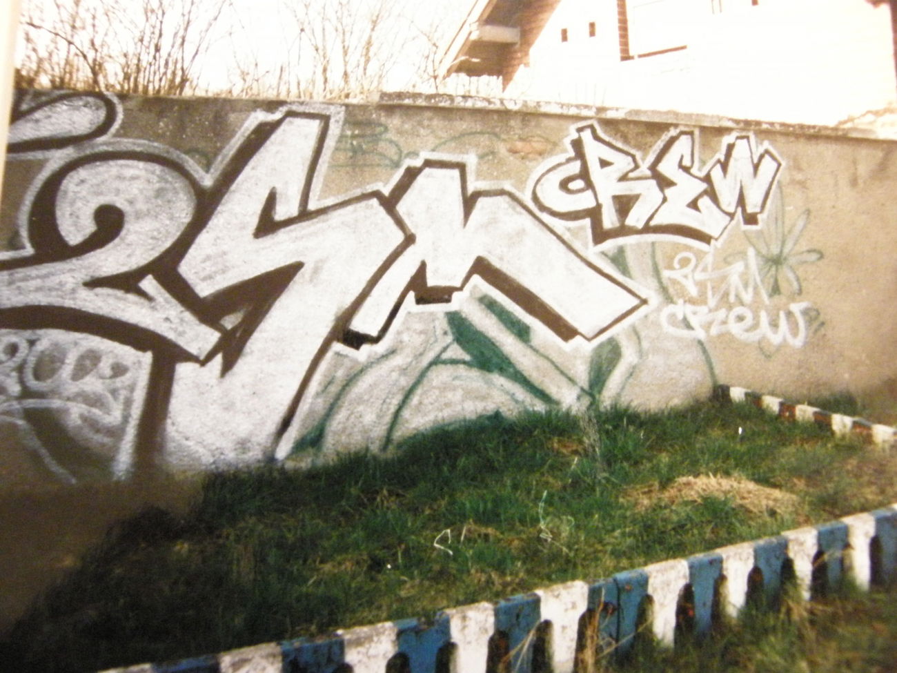 Graffiti Wall - Photo by Romus