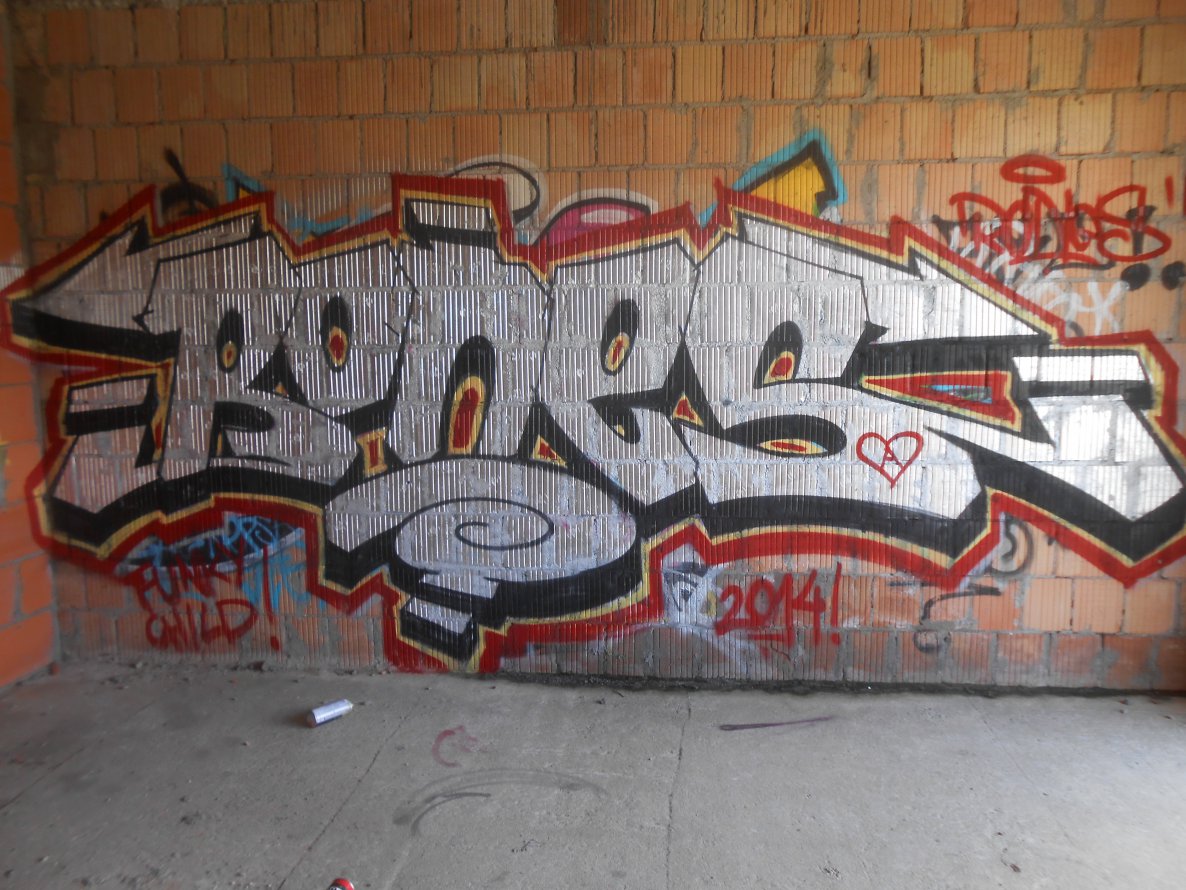 Graffiti Wall in Szczecin - Photo by Rones7