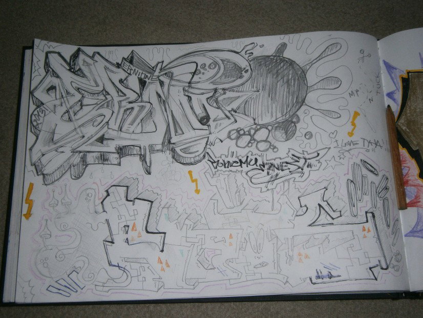 Graffiti Sketch in Poland - Photo by Ronsone85 (2013)