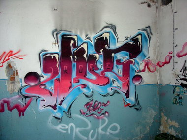 Graffiti Wall - Photo by RosErino