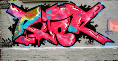 Graffiti Wall - Photo by Roter3000 - Roter3000, Clyde, bonney (2013)