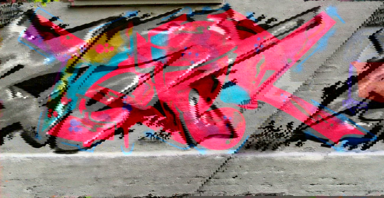Graffiti Wall - Photo by Roter3000 - Roter3000, Clyde, bonney (2013)