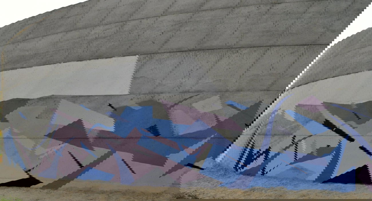 Graffiti Wall - Photo by Roter3000 - Hank247, Clyde, Your (2014)