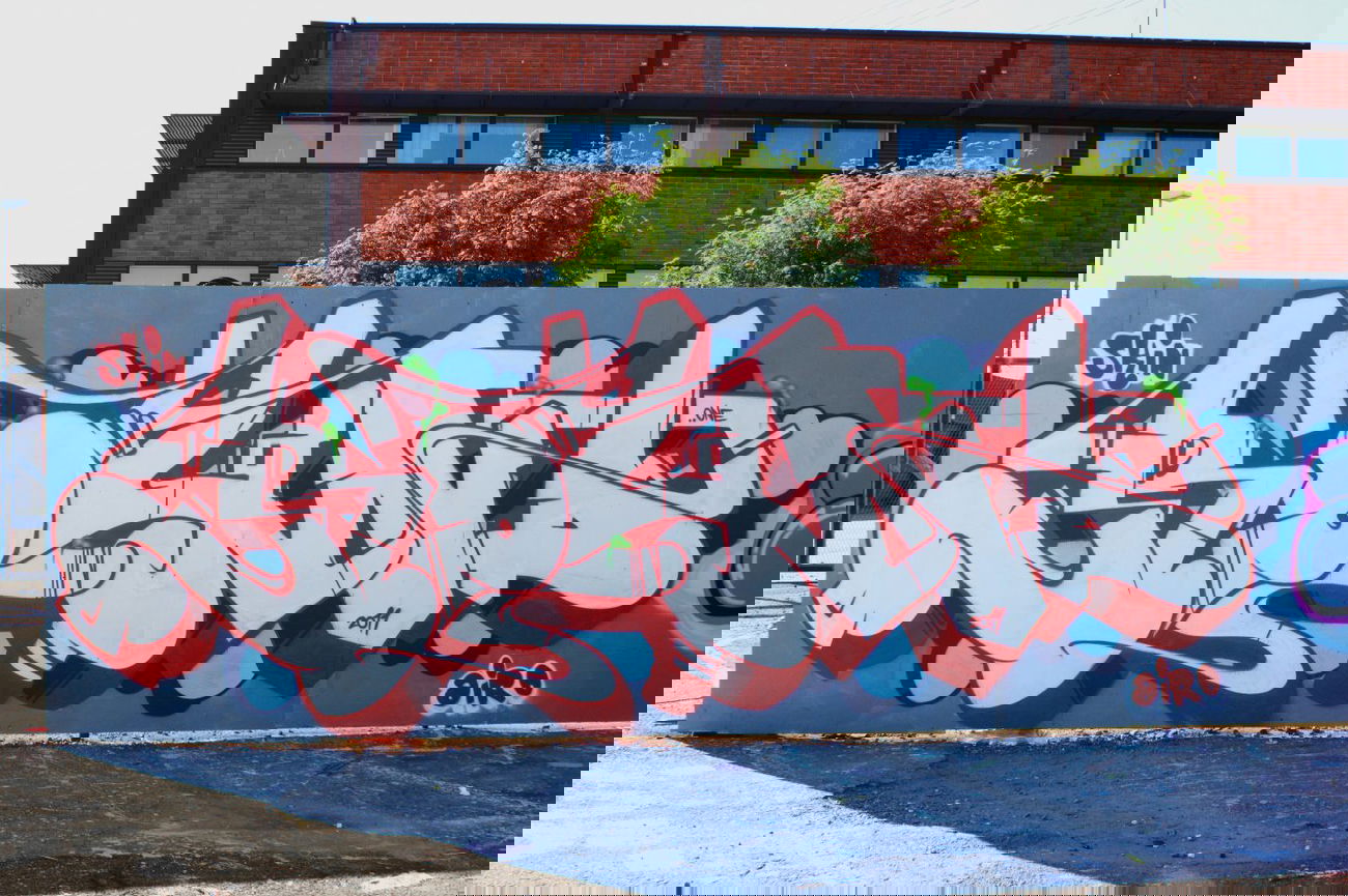 Graffiti Wall - Photo by Round1