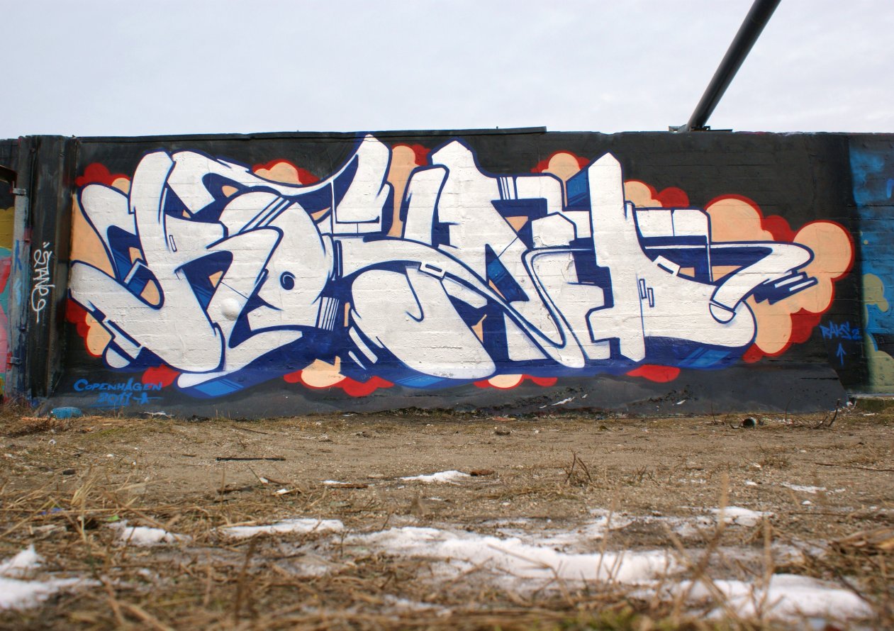 Graffiti Wall - Photo by Round1