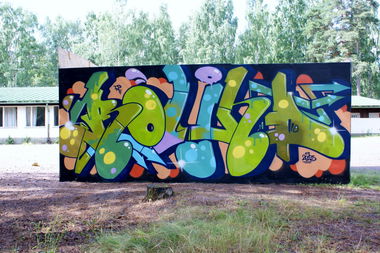 Graffiti Wall - Photo by Round1 - Round, Tmf