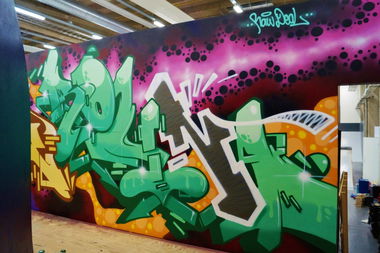 Graffiti Wall - Photo by Round1 - Round, Tmf, Raw
