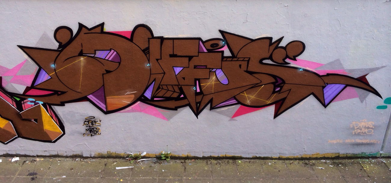 Graffiti Wall - Photo by RowdyTakeOver - Diffus, Abend, Rto