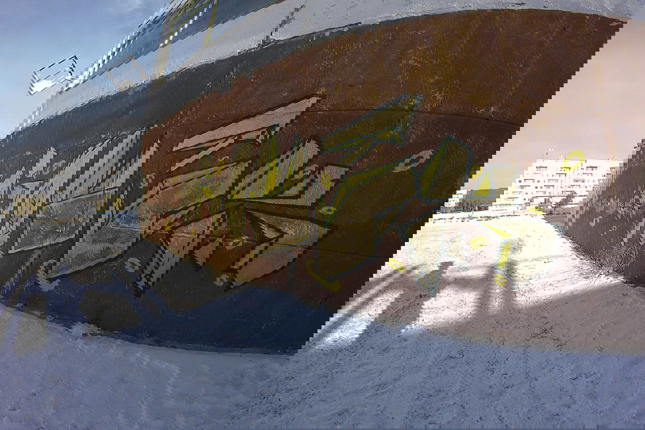 Graffiti Bombing in Irkutsk - Photo by Rowek - Rowek (2013)