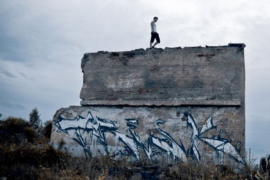 Graffiti Bombing in Irkutsk - Photo by Rowek (2011)