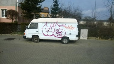 Graffiti Bombing - Photo by Rozpierdolone