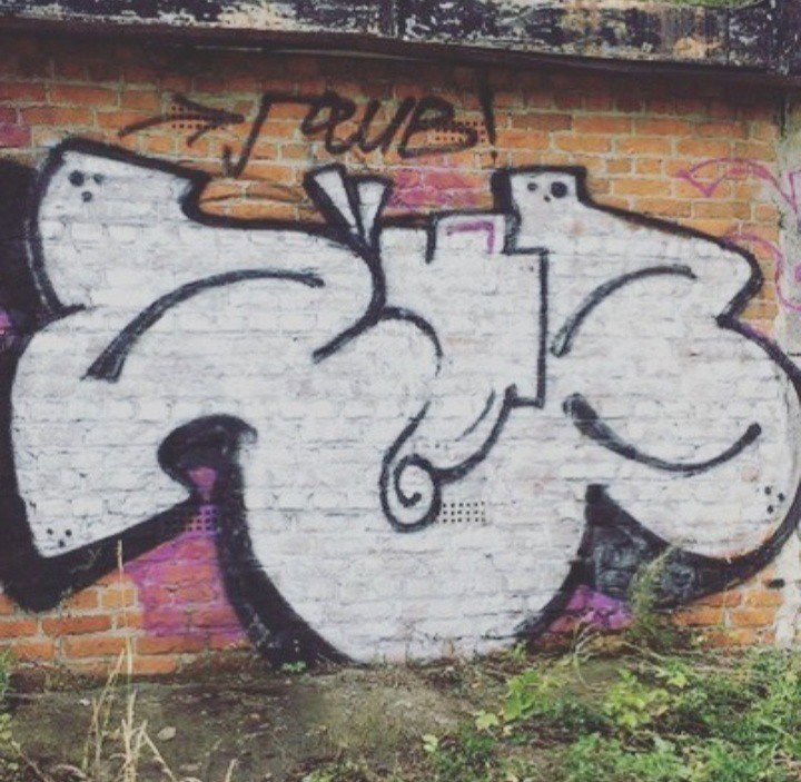 Graffiti Wall - Photo by RubasGang