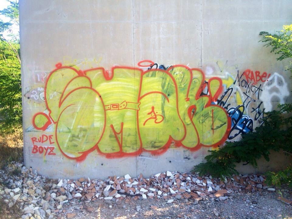Graffiti Bombing in Triest - Photo by RudeBoysCrew - Smak, smakone, rudeboyscrew (2015)