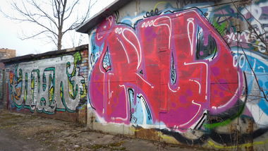 Graffiti Wall in Russia - Photo by RudeR - Manos, Ruder (2012)
