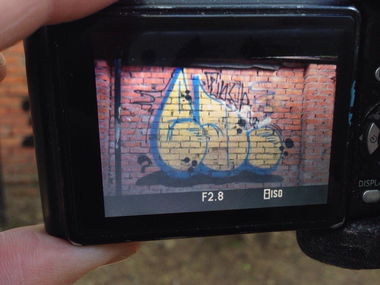 Graffiti Bombing in Russia - Photo by RudeR - Edur (2014)